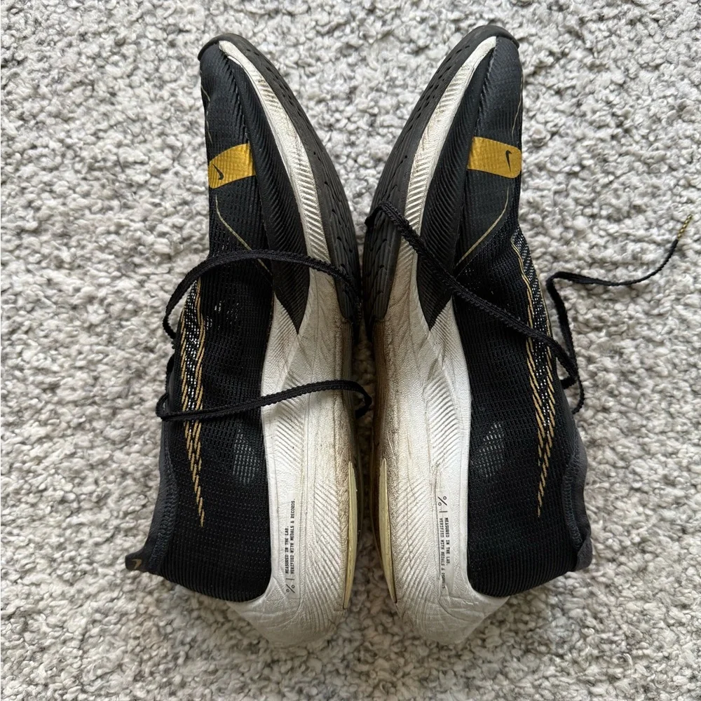 Men's Black and Gold Athletic Marathon Nike ZoomX Vaporfly size 11.5